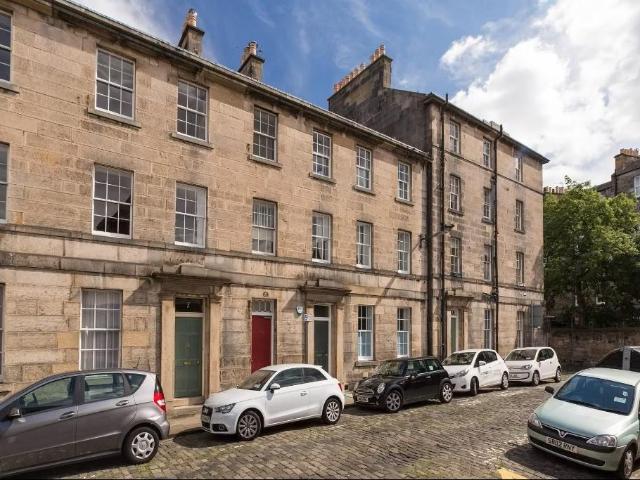 4 bedroom duplex for sale