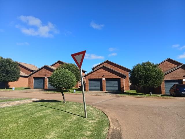 4 Bedroom Duplex in Chantelle