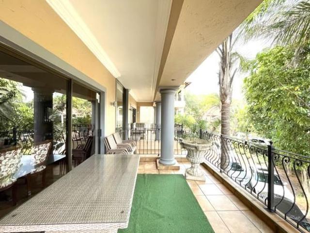 4 Bedroom Duplex in La Lucia