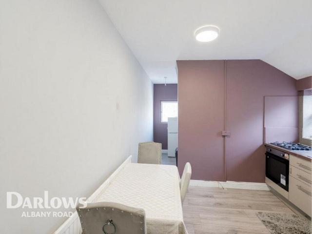 4 bedroom duplex to rent