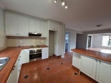 4 Bedroom duplex townhouse freehold to rent in Dreyersdal Estate, Cape Town