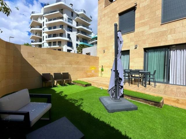 4 BEDROOM DUPLEX VILLAJOYOSA