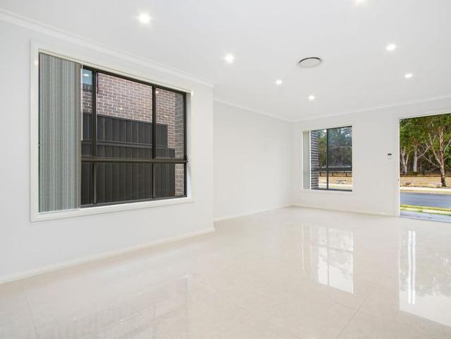4 Bedroom Duplex with Modern Amenities