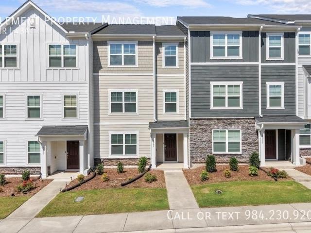 4 bedroom, Durham NC 27703 103898409