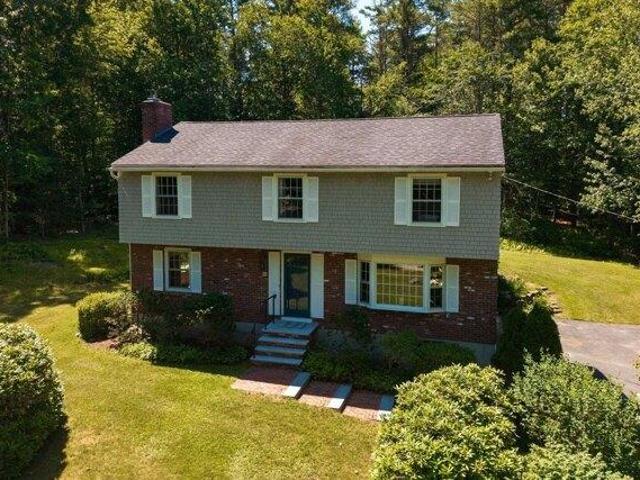 4 bedroom, Durham NH 03824 105658897