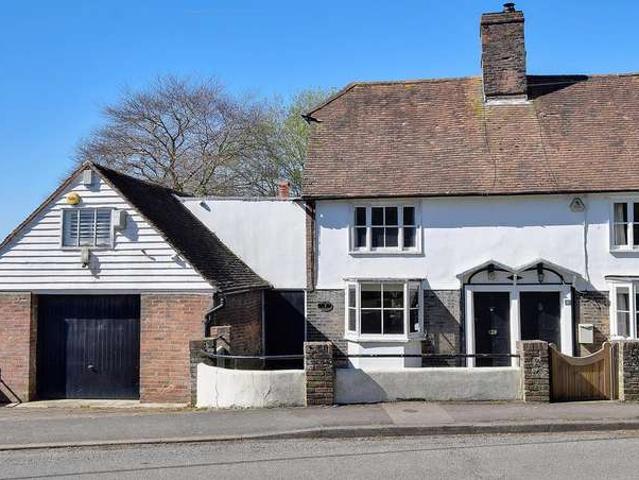 4 Bedroom End Of Terrace House