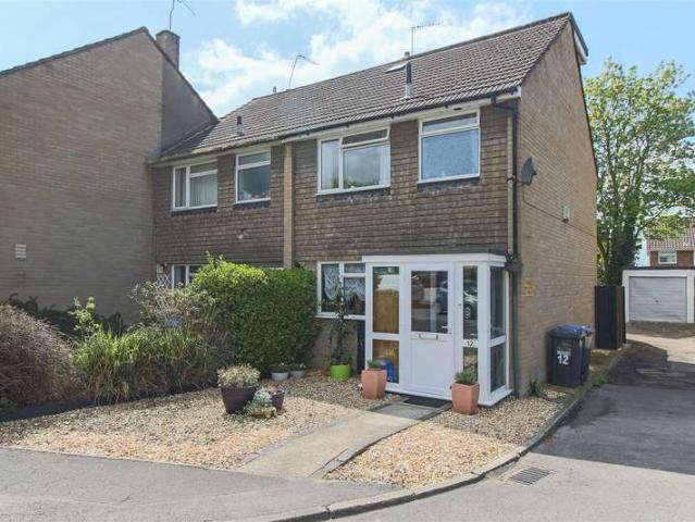 4 Bedroom End Of Terrace House