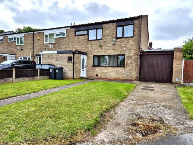 4 Bedroom End Of Terrace House