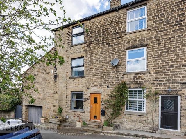 4 bedroom end of terrace house for sale