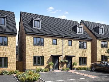 4 bedroom end of terrace house for sale