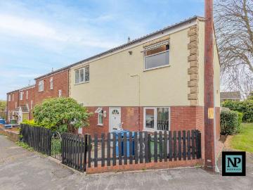 4 bedroom end of terrace house for sale