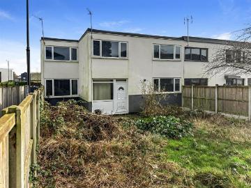 4 bedroom end of terrace house for sale