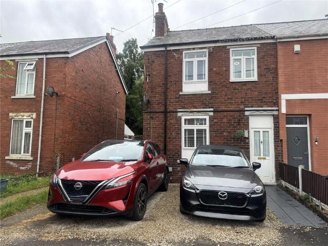 4 bedroom end of terrace house for sale