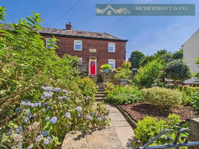 4 bedroom end of terrace house for sale