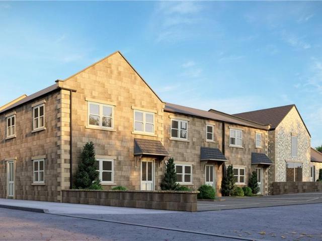 4 bedroom end of terrace house for sale