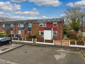 Ashton upon Mersey, M33
