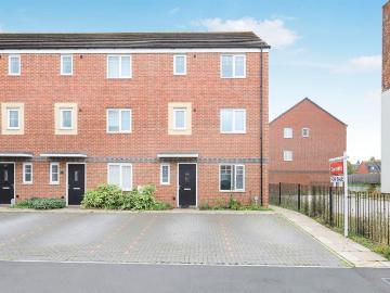 4 bedroom end of terrace house for sale