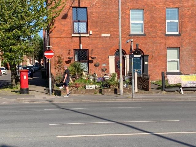 4 bedroom end of terrace house for sale