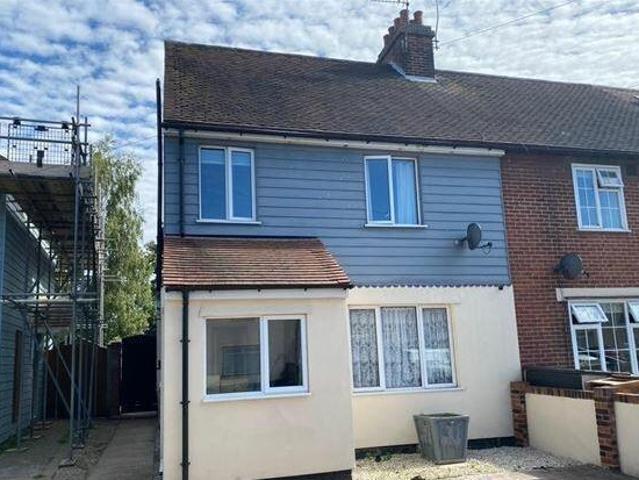 4 Bedroom End Of Terrace House For Sale In Colchester