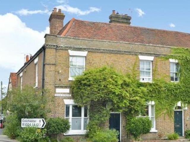 4 Bedroom End Of Terrace House For Sale In Colchester, Essex