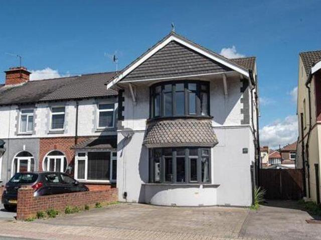 4 Bedroom End Of Terrace House For Sale In Cosham