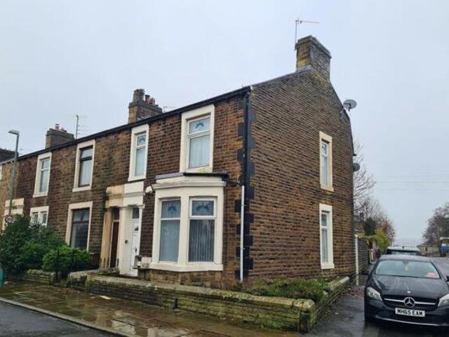 4 Bedroom End Of Terrace House For Sale In Accrington, Lancashire