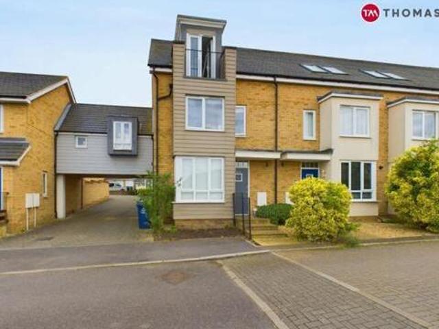 4 Bedroom End Of Terrace House For Sale In Huntingdon, Cambridgeshire