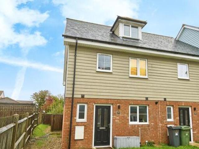 4 Bedroom End Of Terrace House For Sale In Newport