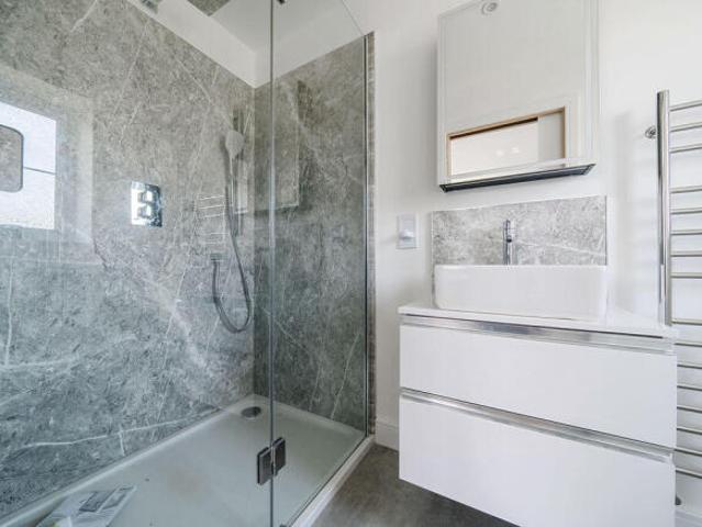4 bedroom end of terrace house for sale in Ryeland Drive, High Halden, TN26