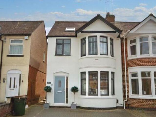 4 Bedroom End Of Terrace House For Sale In Wyken, Coventry