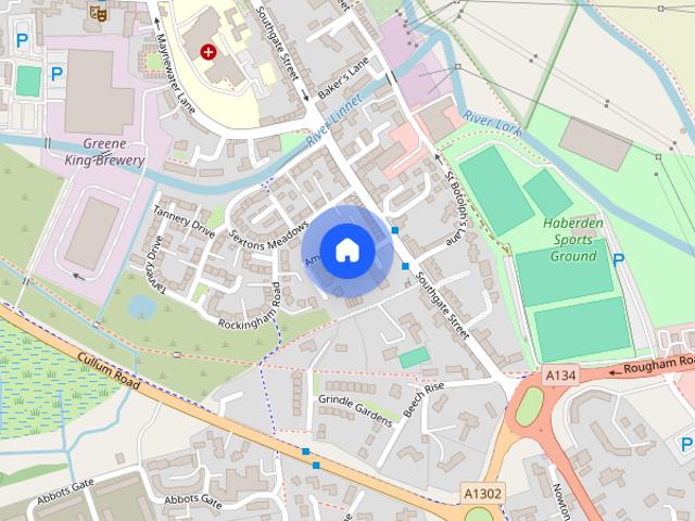 4 bedroom end of terrace house to rent