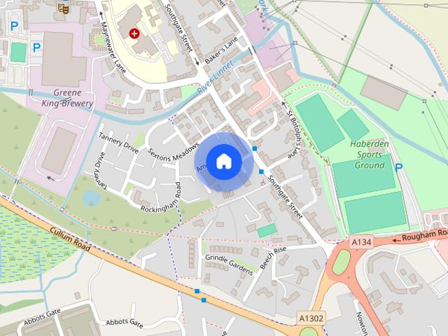 4 bedroom end of terrace house to rent
