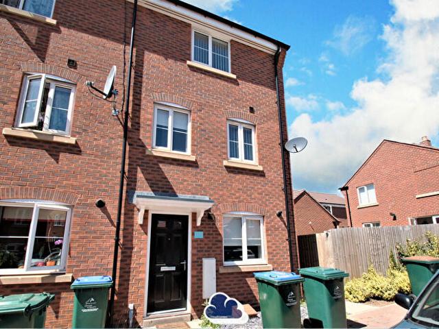 4 Bedroom End Of Terrace House To Rent In Anglian Way, Coventry, CV3