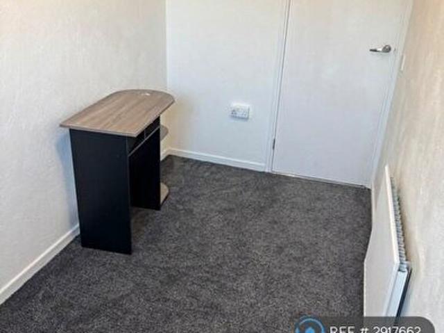 4 Bedroom End Of Terrace House To Rent In Casper Court, Nottingham, NG5