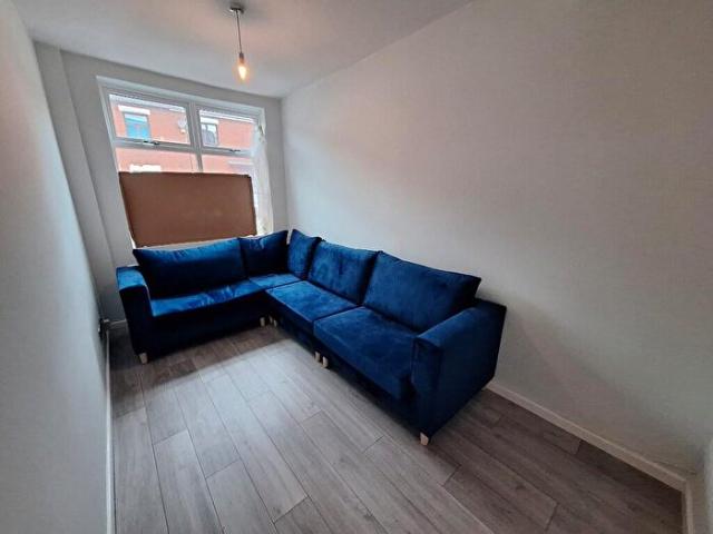 4 Bedroom End Of Terrace House To Rent In Hastings Road, Coventry, CV2
