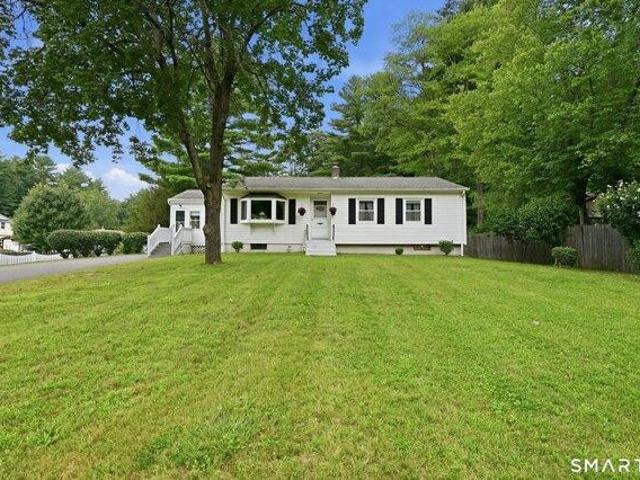 4 bedroom, Enfield CT 06082 105415149