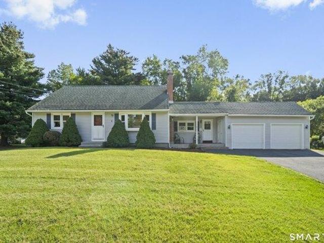 4 bedroom, Enfield CT 06082 105574472