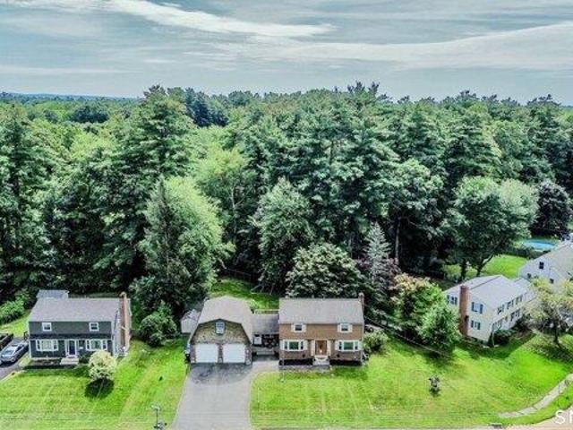 4 bedroom, Enfield CT 06082 105578014