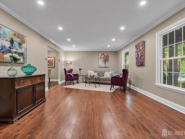 4 bedroom, East Brunswick NJ 08816 105277855