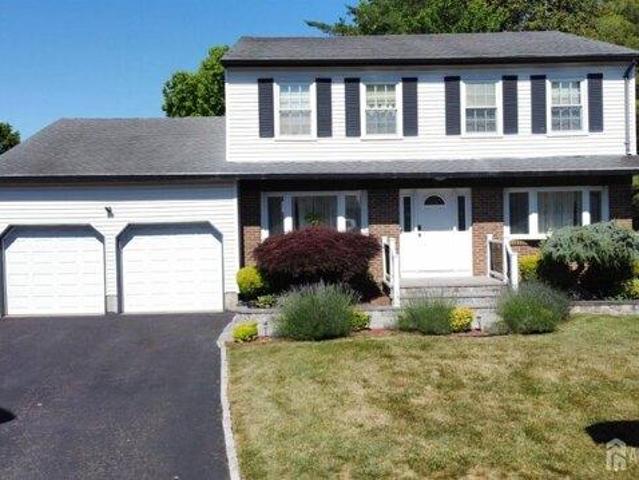 4 bedroom, East Brunswick NJ 08816 105288584