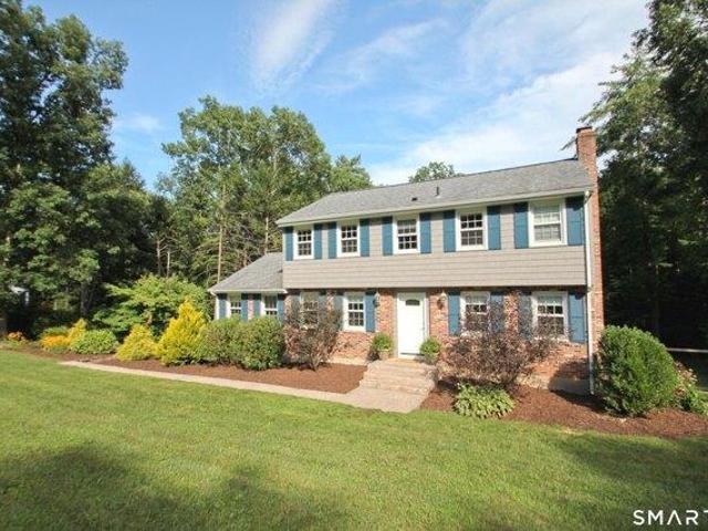 4 bedroom, East Granby CT 06026 105497257