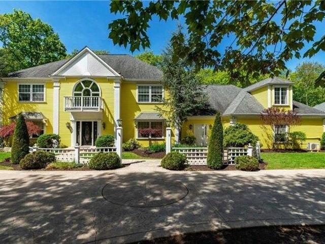 4 bedroom, East Greenwich RI 02818 103496675