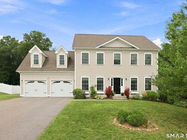 4 bedroom, East Hampton CT 06424 105207283
