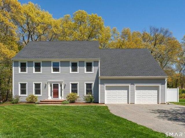 4 bedroom, East Lyme CT 06333 105612413
