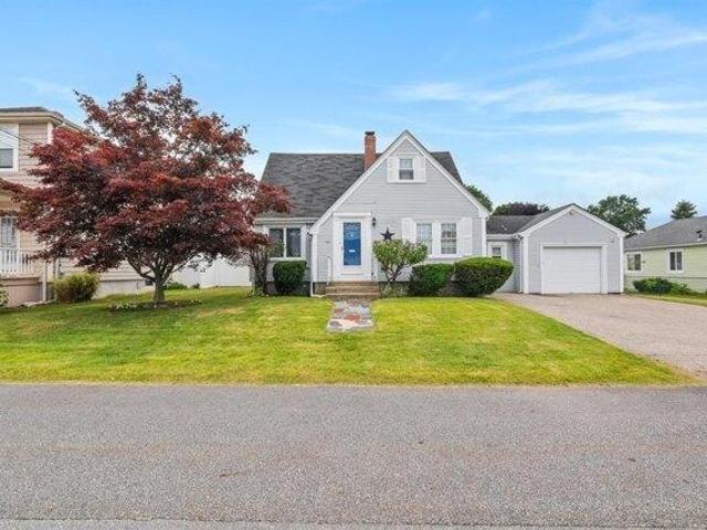 4 bedroom, East Providence RI 02914 104851544
