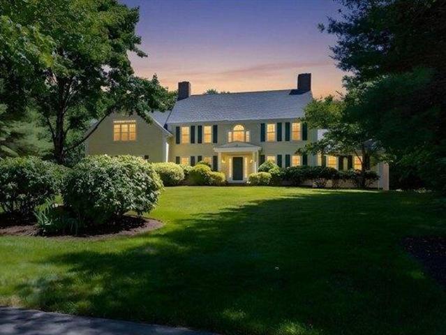 4 bedroom, Easton MA 02356 105494134