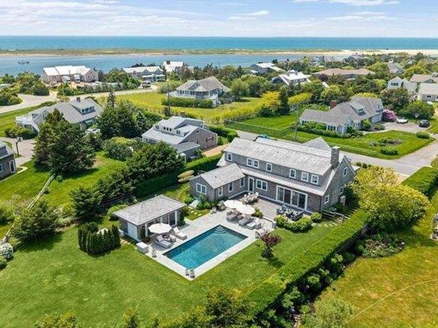 4 bedroom, Edgartown MA 02539 104835426