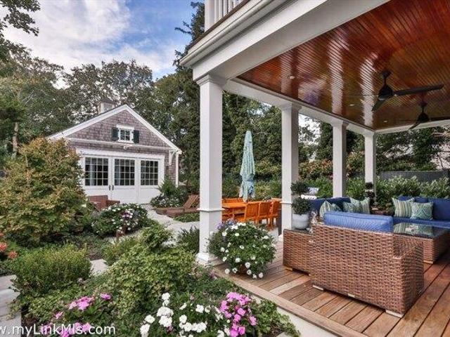 4 bedroom, Edgartown MA 02539 105476258
