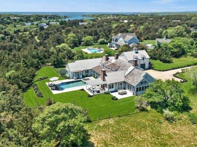 4 bedroom, Edgartown MA 02539 105663118