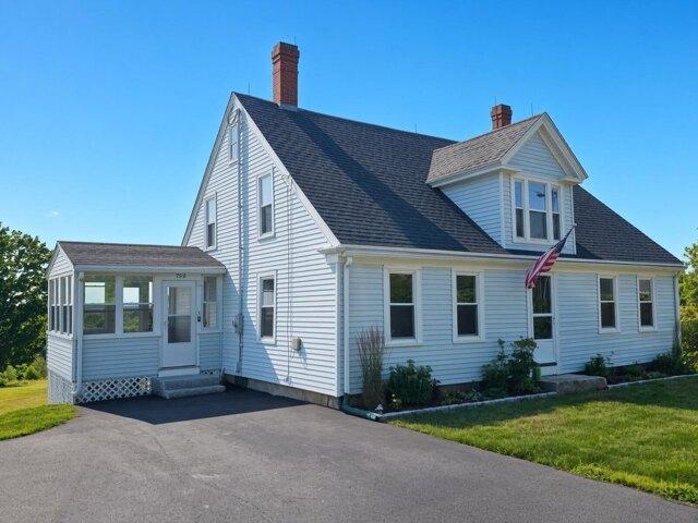 4 bedroom, Eliot ME 03903 105680560